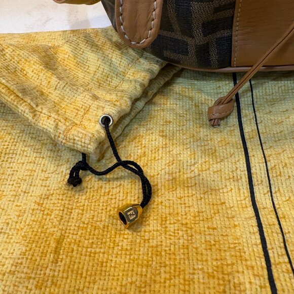 Vintage FENDI 1990s Zucca Print Bucket Bag Excellent Condition with Dust Bag - Picture 7 of 16